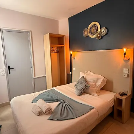 De Choisy Hotel 2*