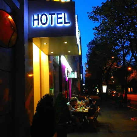 De Choisy 2* Paris